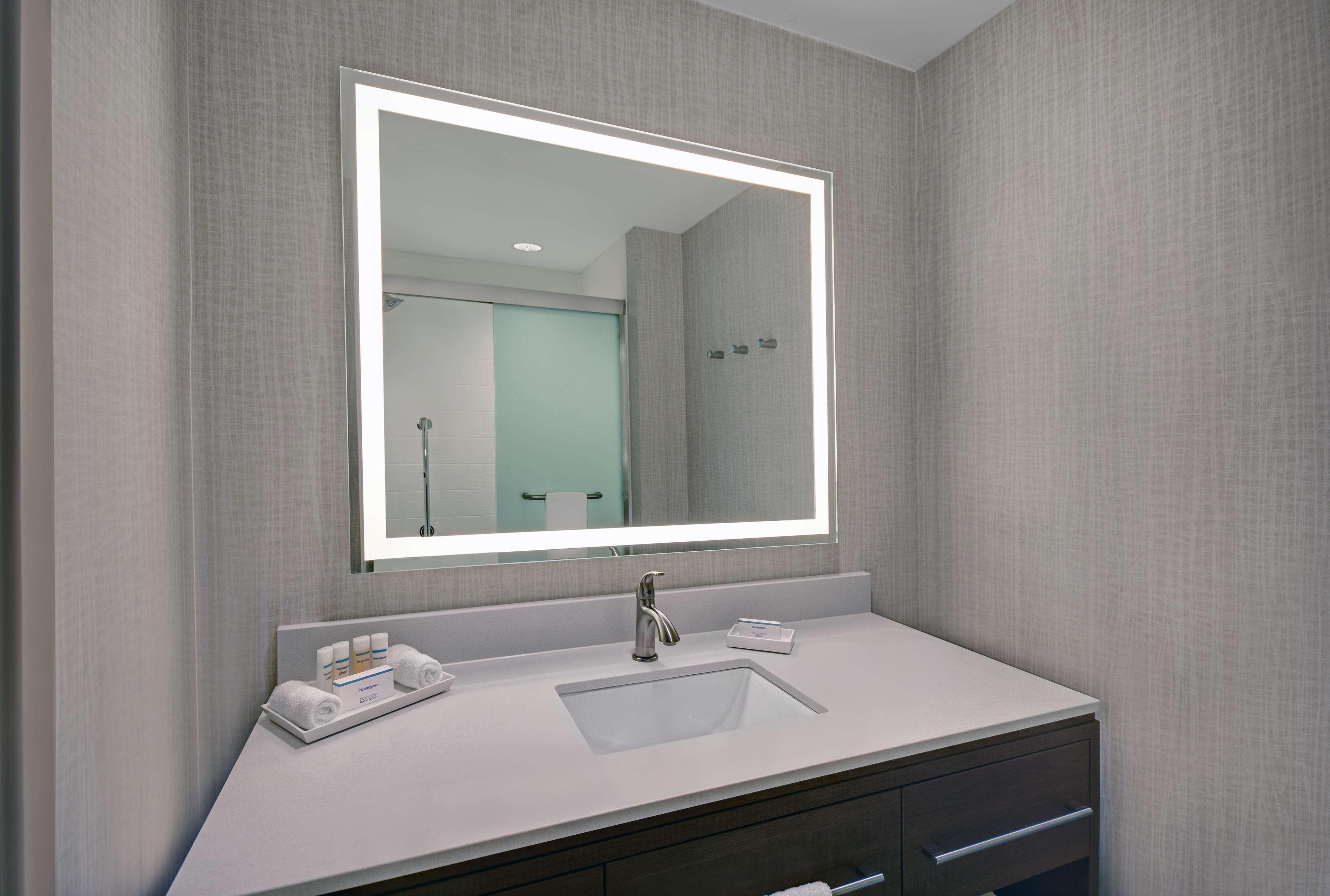Home2 Suites By Hilton Blacksburg University Exteriér fotografie